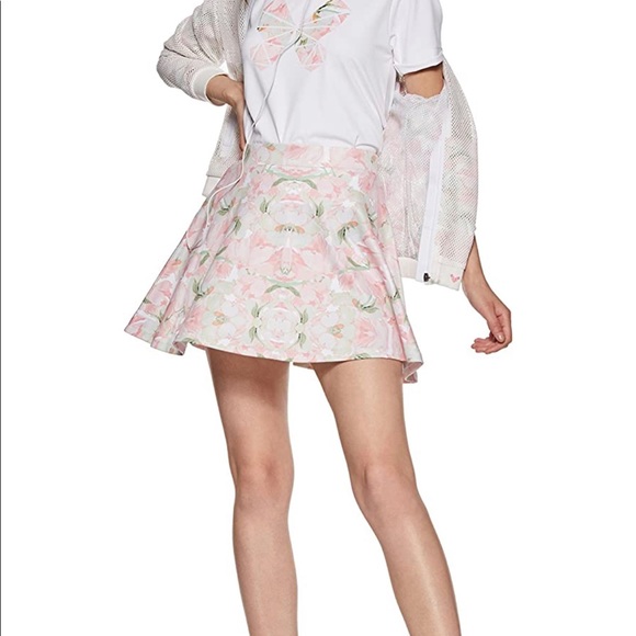 Chic and classy, white net throw on jacket - Picture 4 of 11